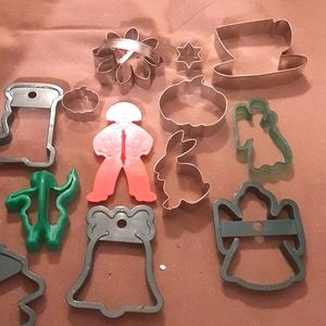 Vintage 13 cookie cutters